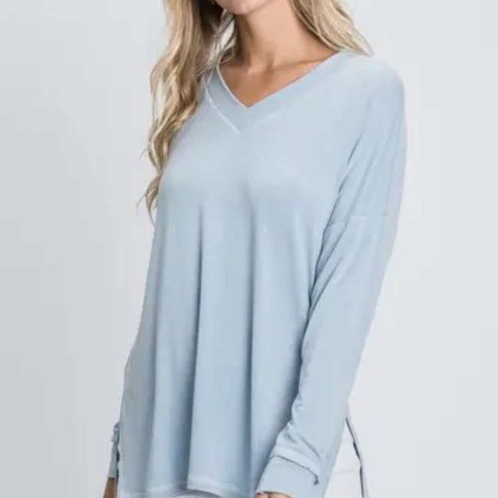 Long Sleeve V Neck Top